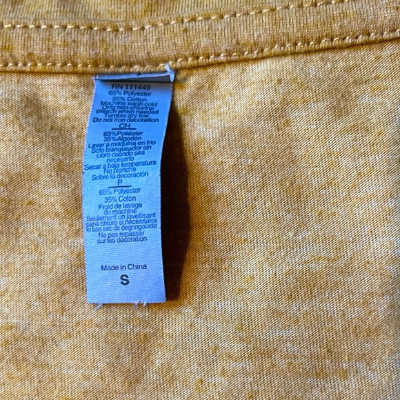 Dolly For President Tee Shirt, Womens size Small. - Picture 3 of 8